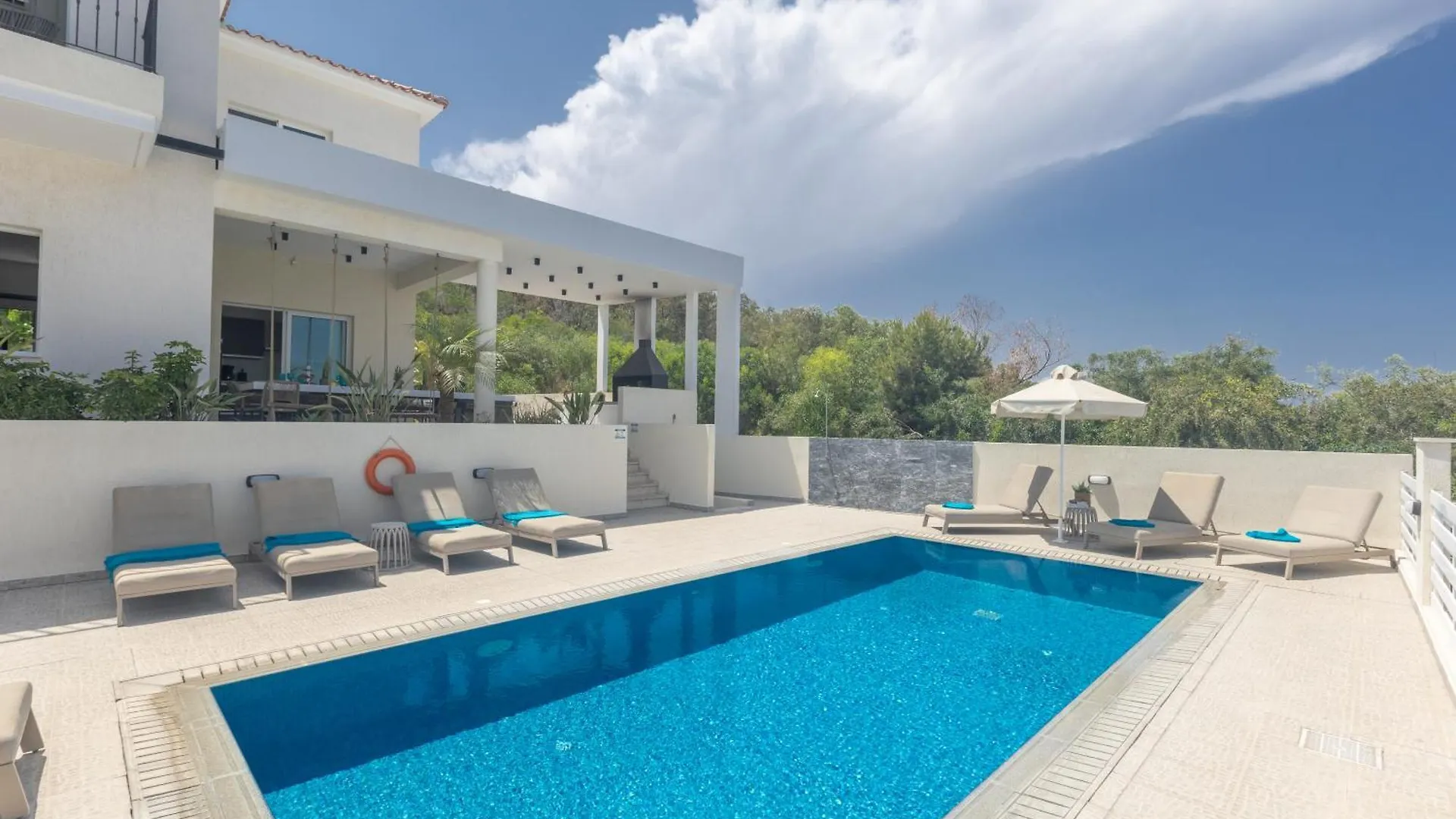 Romeo & Juliet Villa Protaras