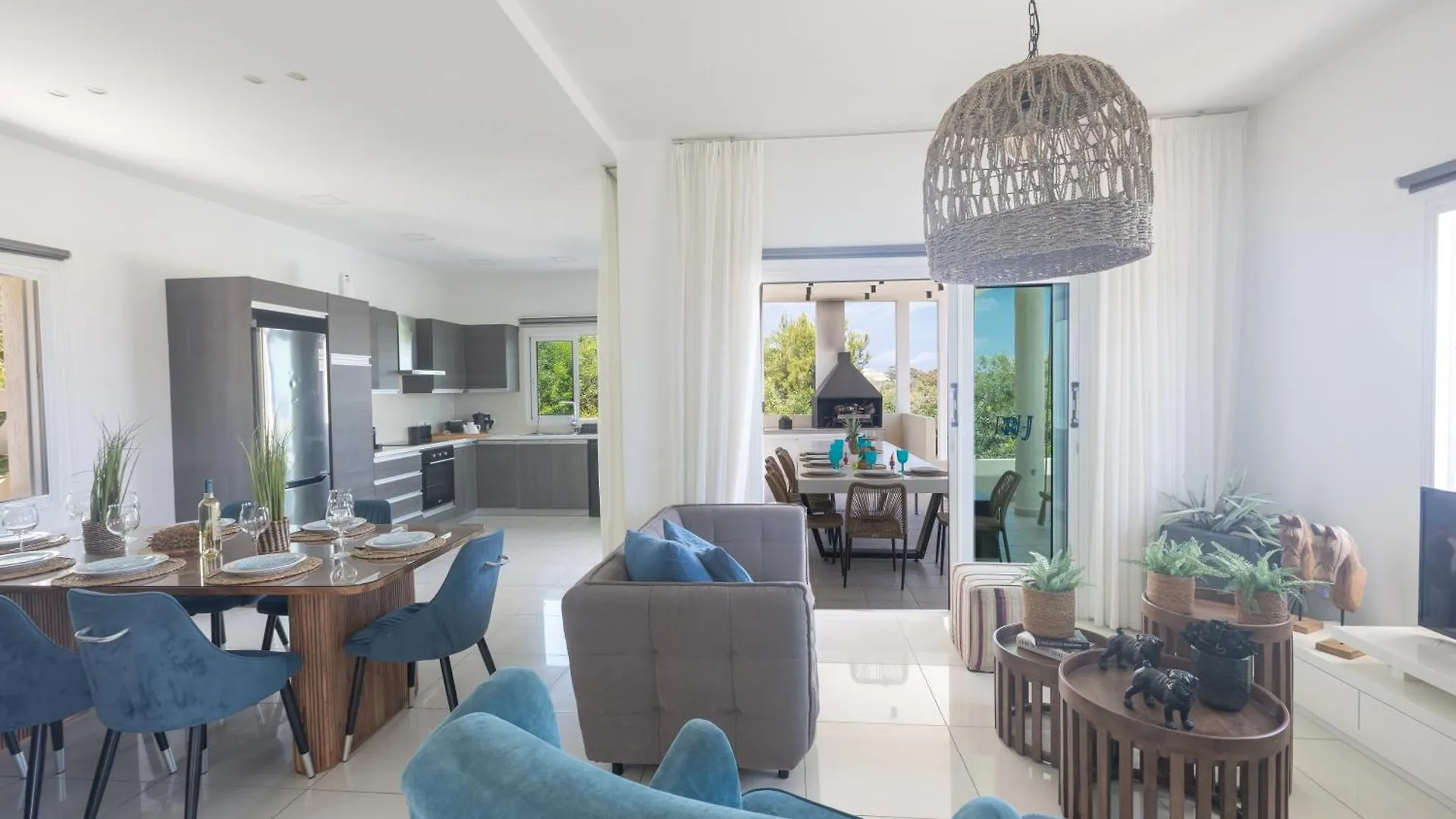 Romeo & Juliet Villa Protaras