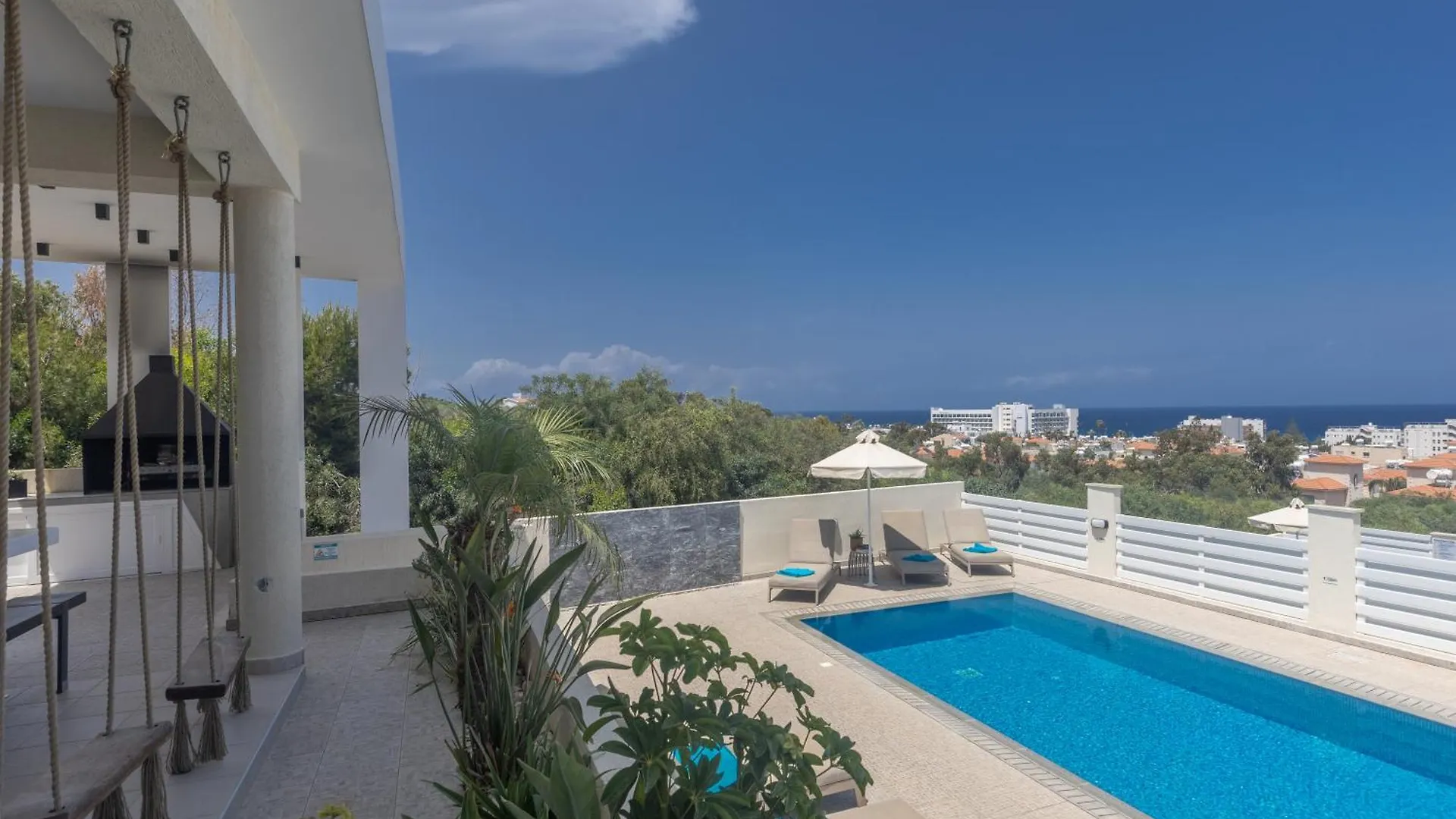 Romeo & Juliet Villa Protaras
