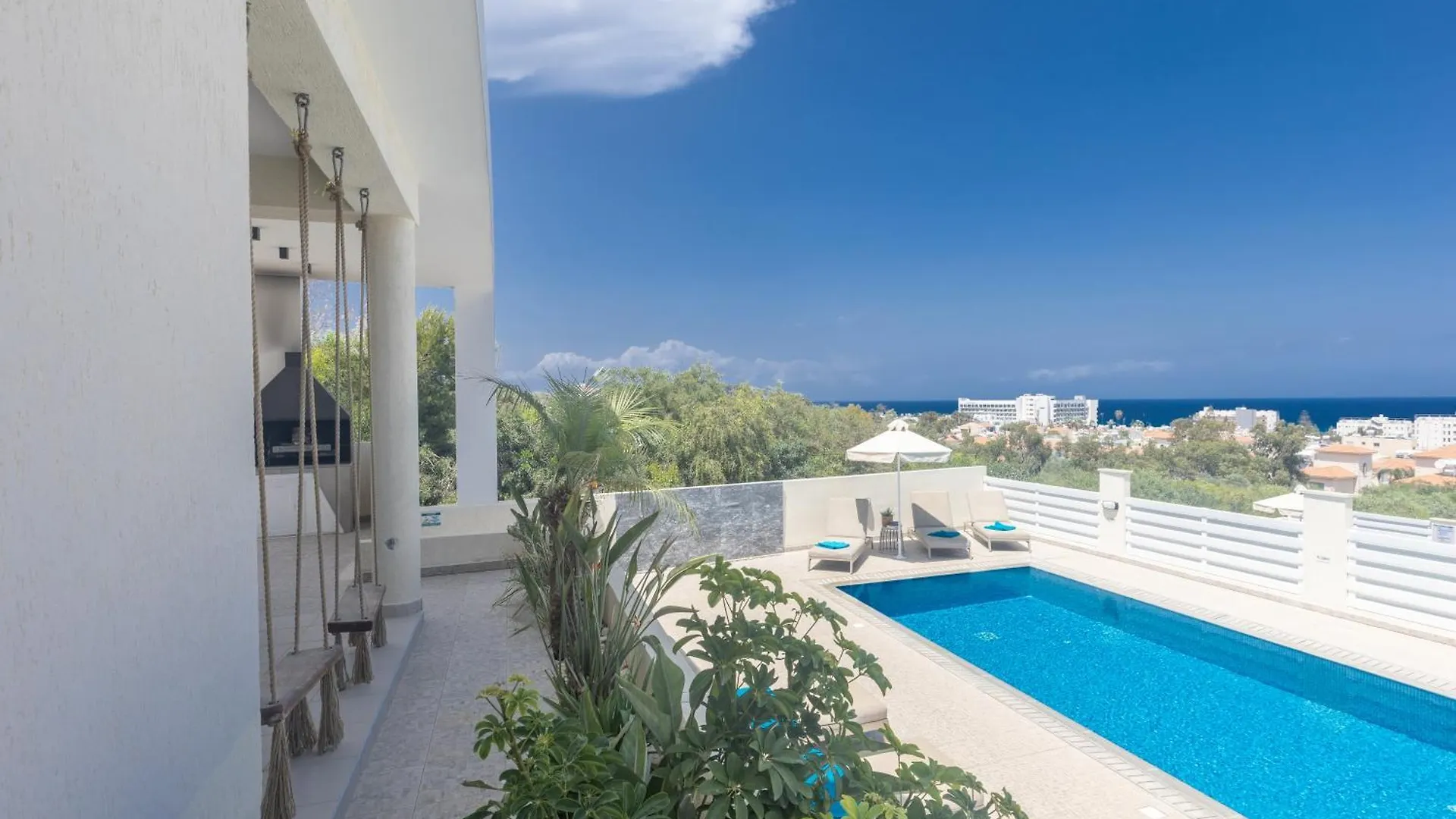 Romeo & Juliet Villa Protaras