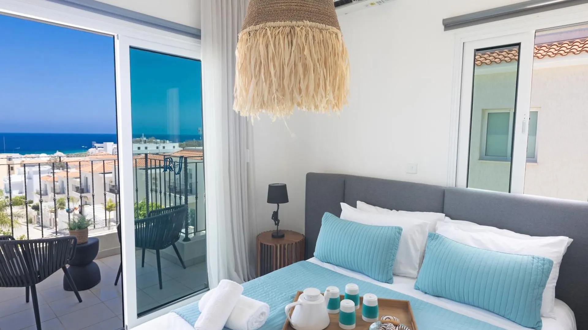 Romeo & Juliet Villa Protaras 0*,