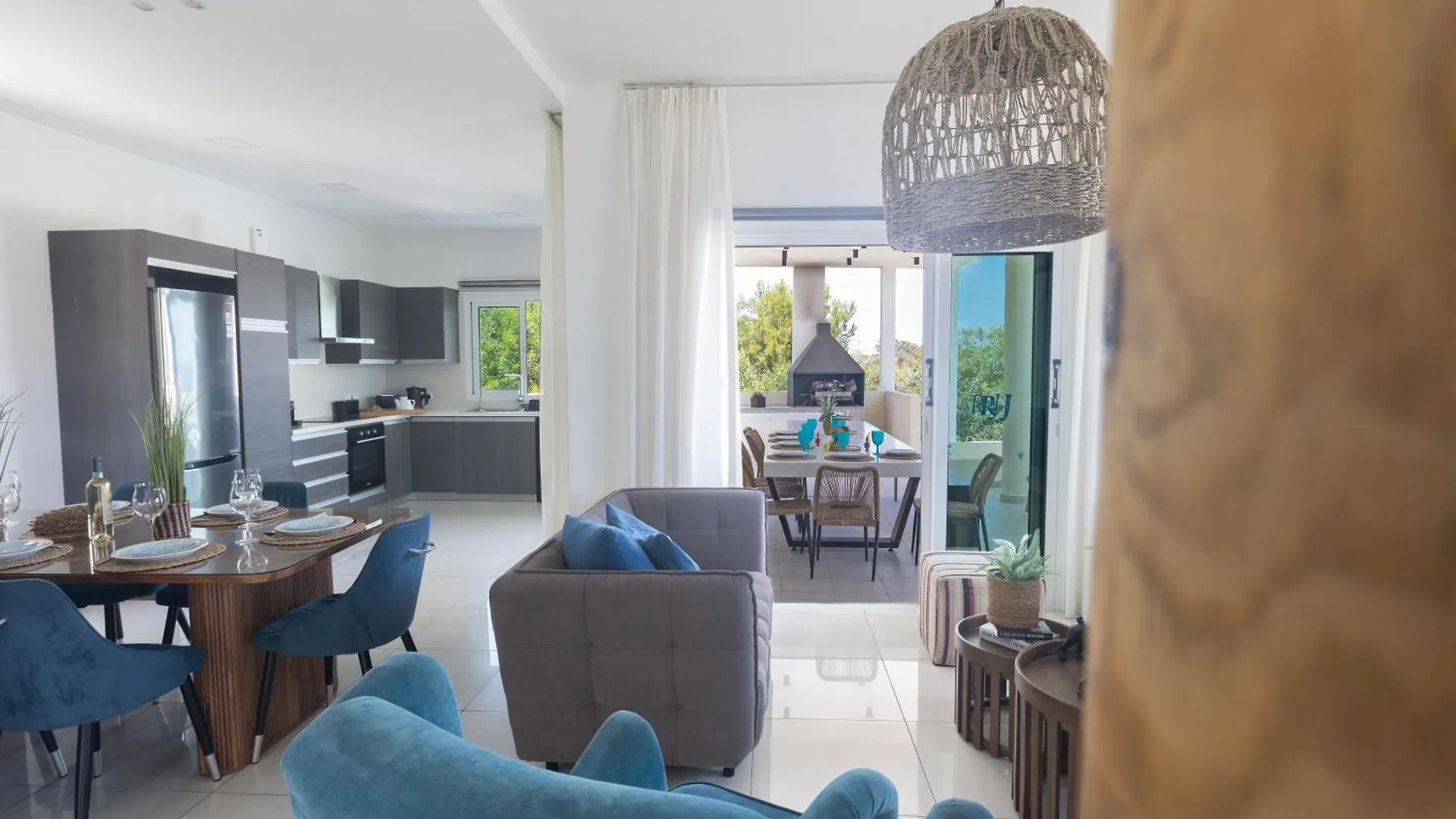 Romeo & Juliet Villa Protaras 0*,